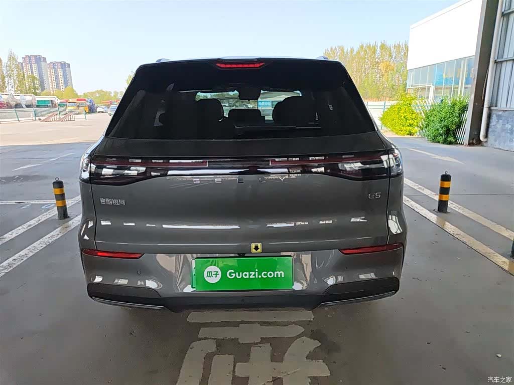 Geely Galaxy E5, 2025 6