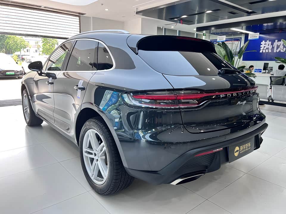 Porsche Macan