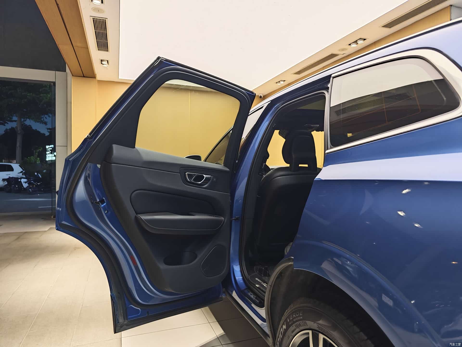 Volvo XC60, 2018 21