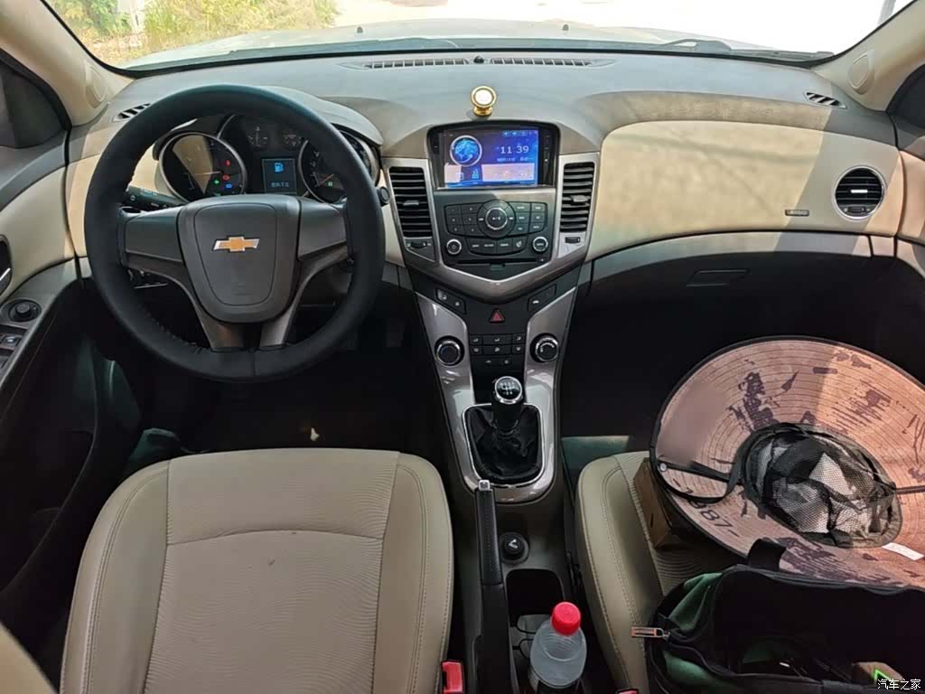 Chevrolet SE, 2016 10