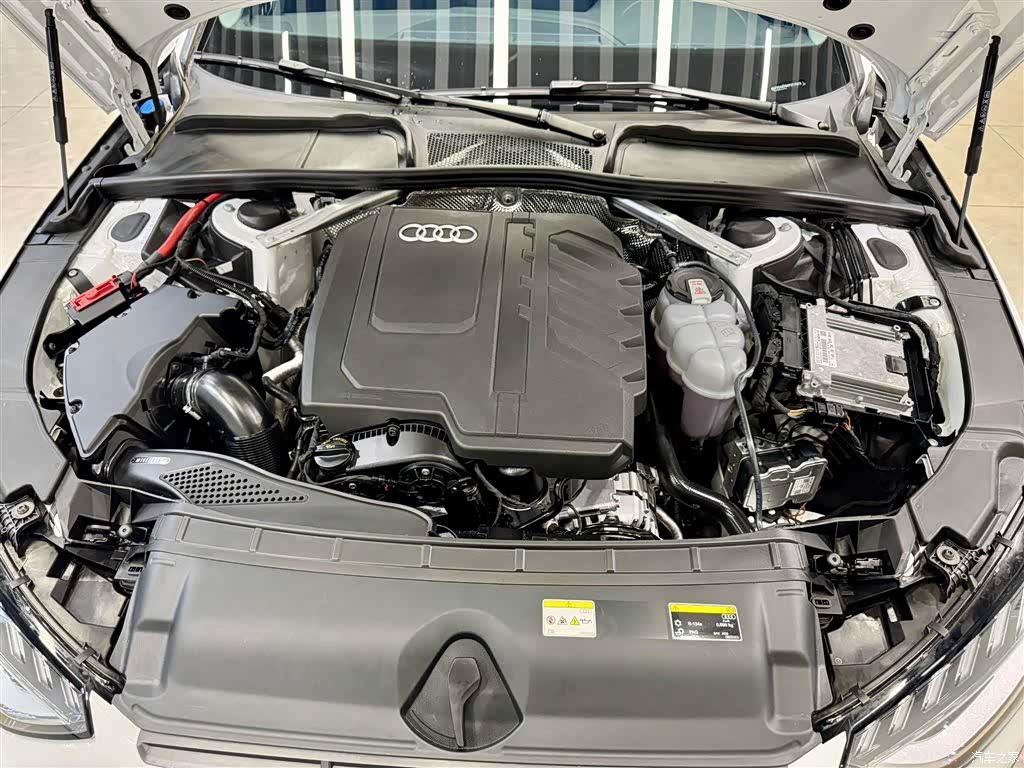 Audi A4L, 2023 11
