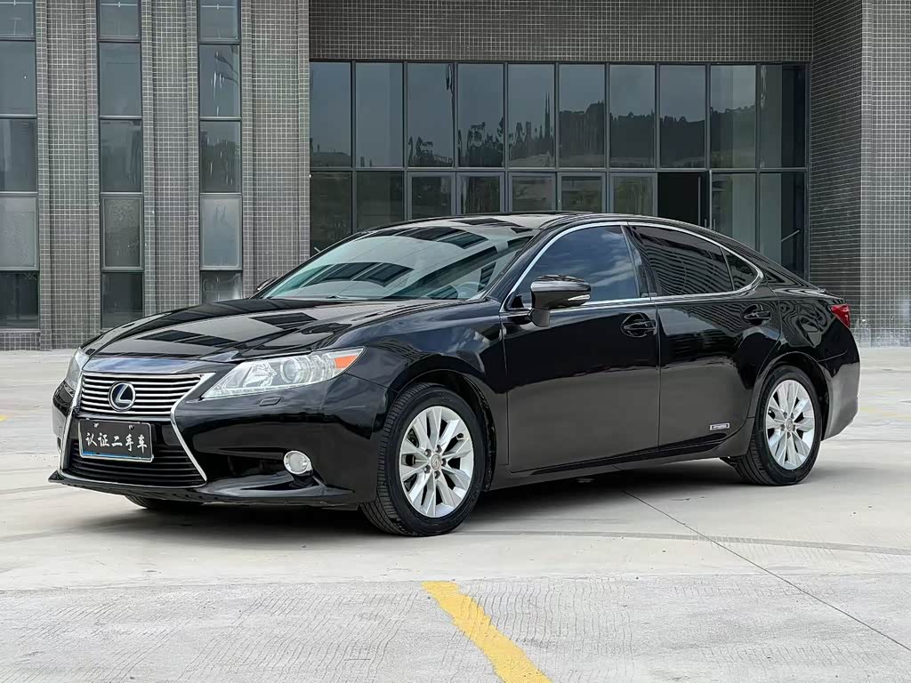 Lexus ES 2013 300h Elite