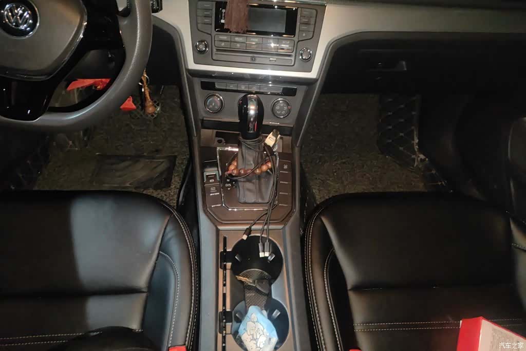 Volkswagen Lamando, 2016 16