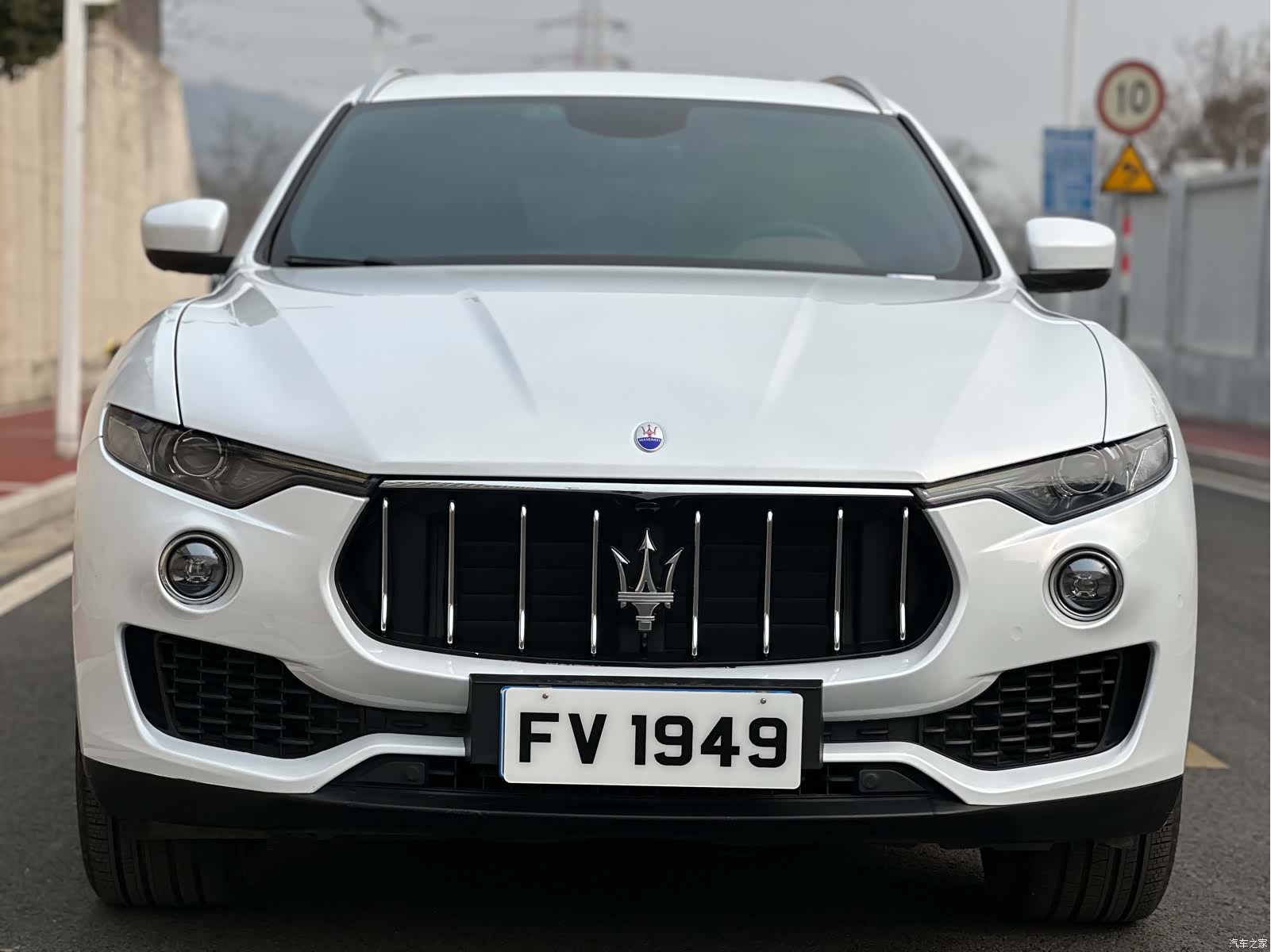 Maserati Levante, 2017 12