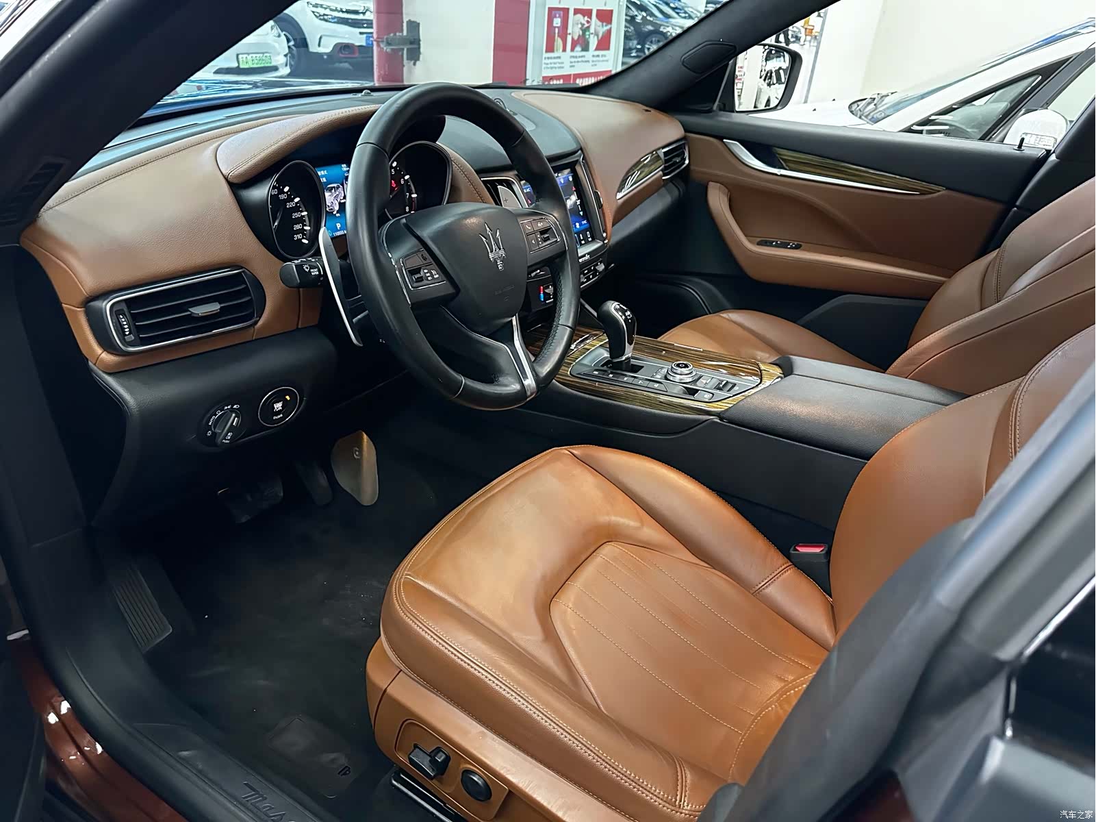 Maserati Levante, 2017 17
