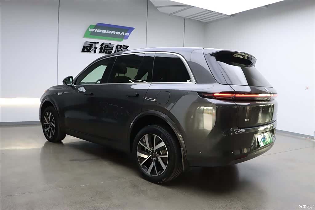 Li Auto L8, 2023 все фото