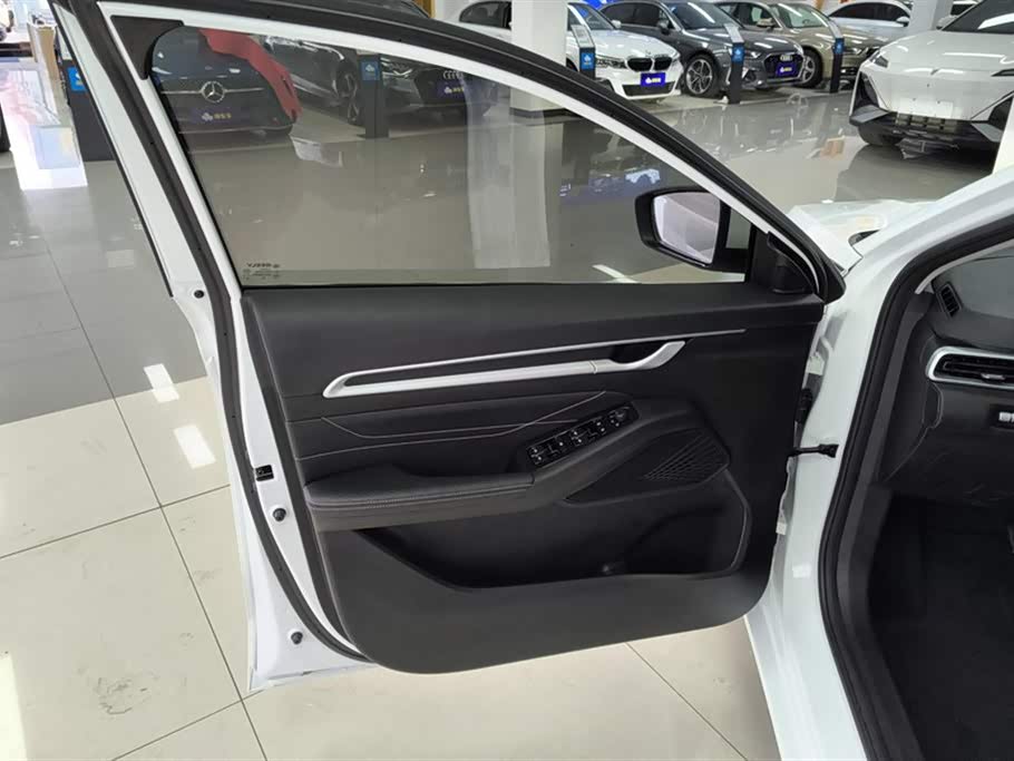 Geely Emgrand Geely Emgrand