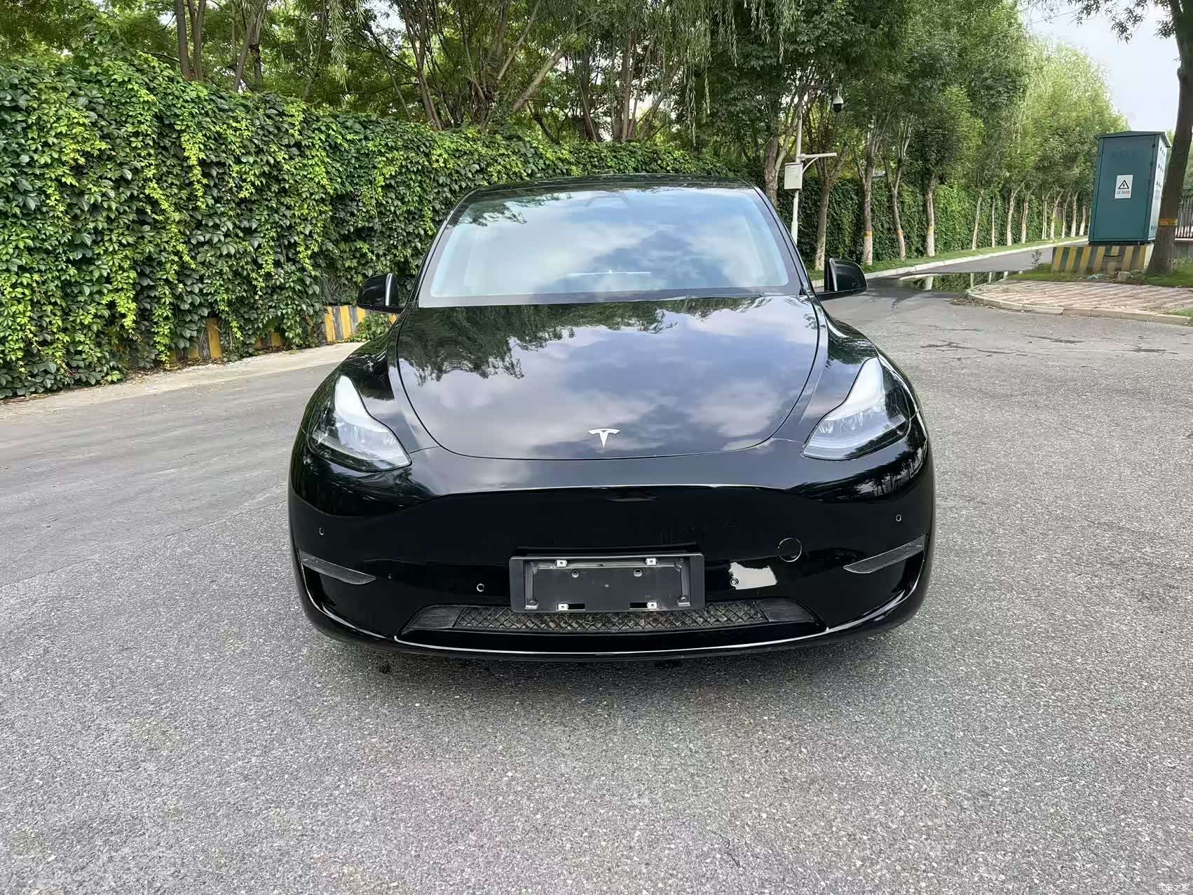 Tesla Model Y, 2021 2