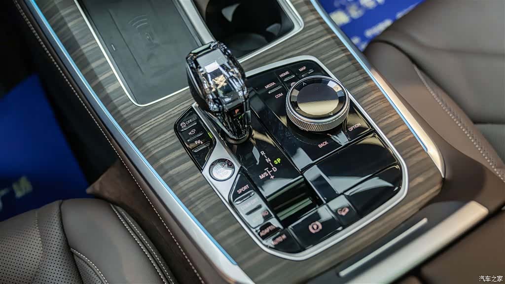 BMW X5, 2023 28