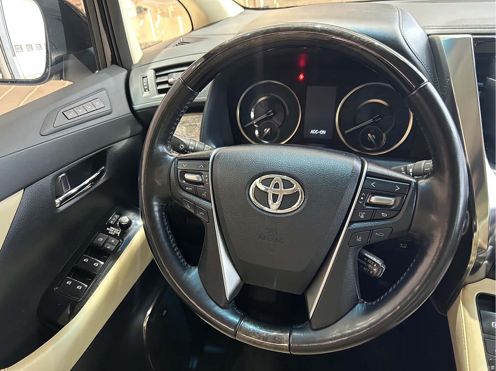 Toyota Alphard, 2021 14