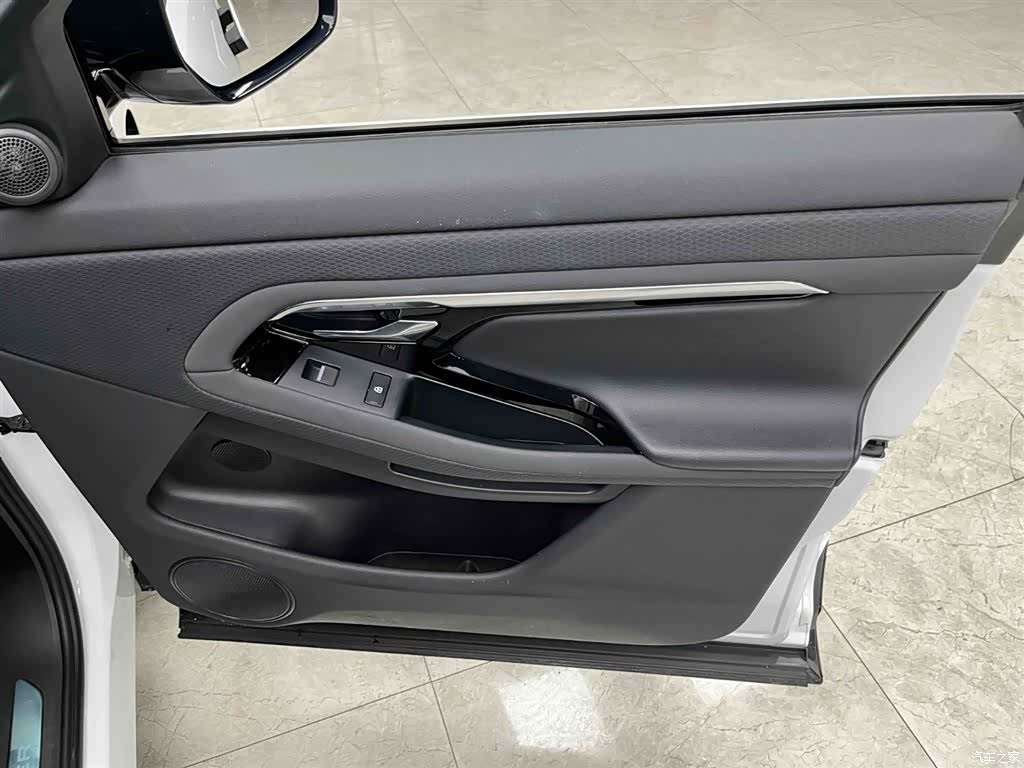 Land Rover Range Rover, 2022 13