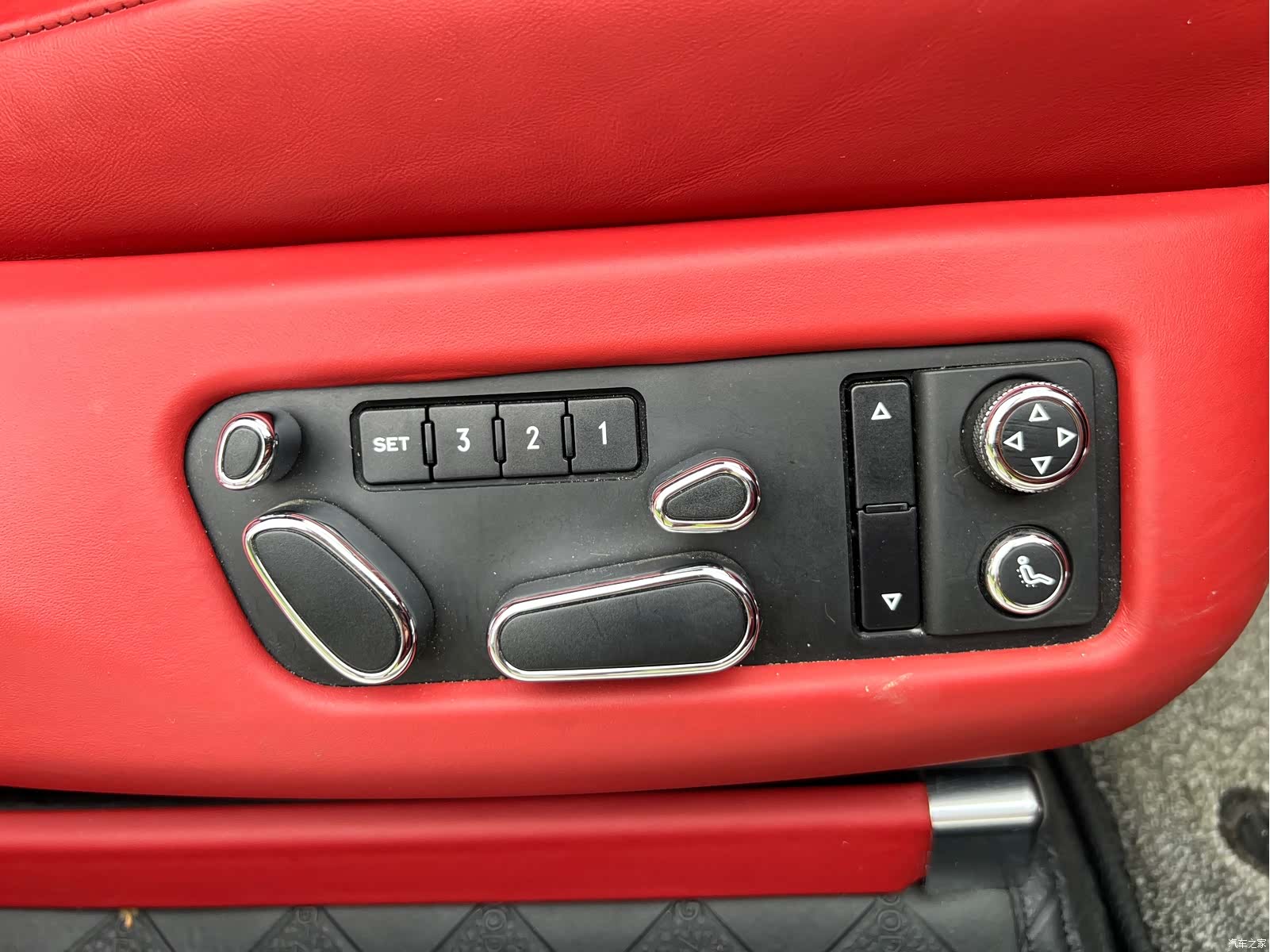 Bentley Flying Spur, 2018 20