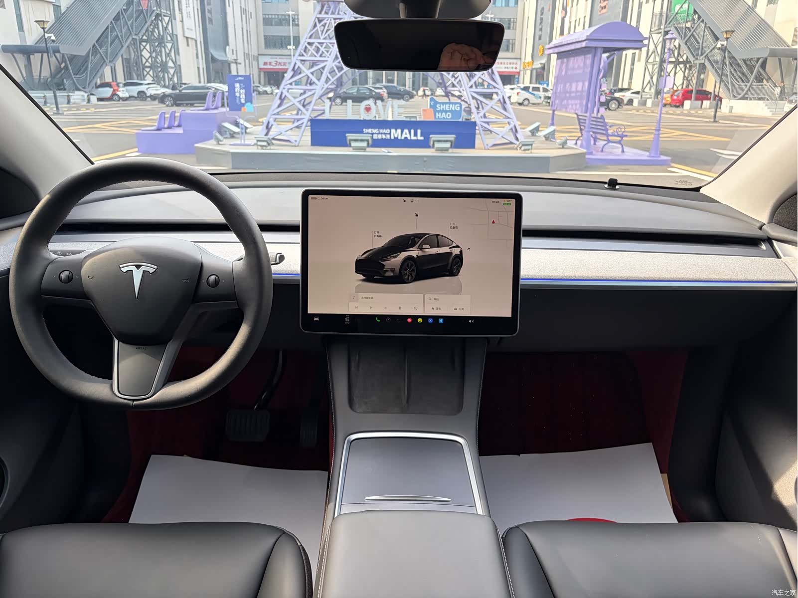 Tesla Model Y, 2025 14