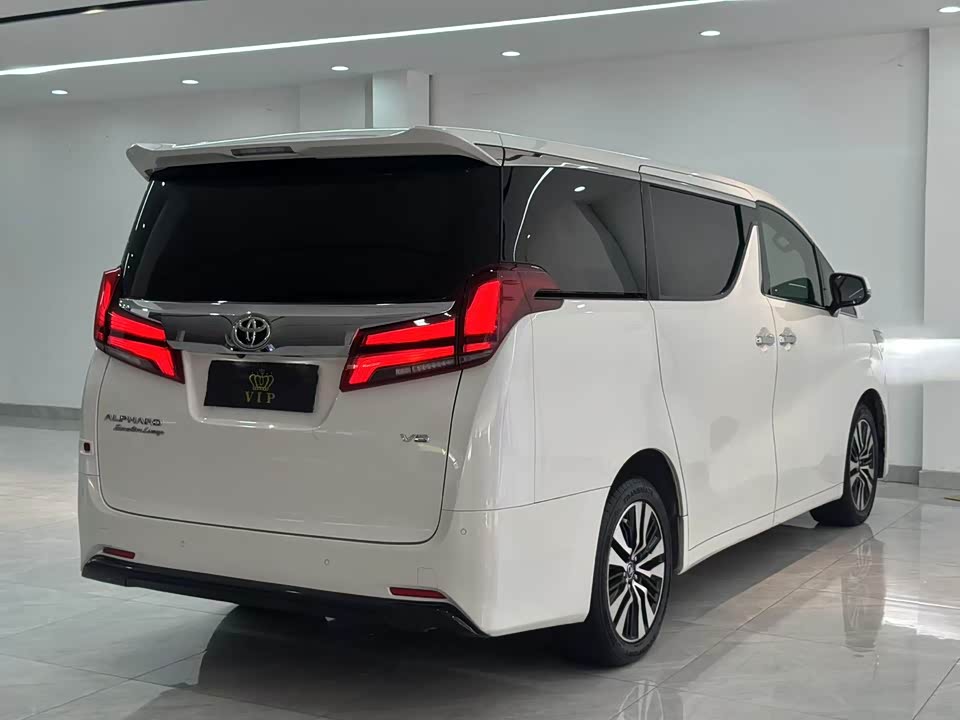 Toyota Elfa Toyota Elfa