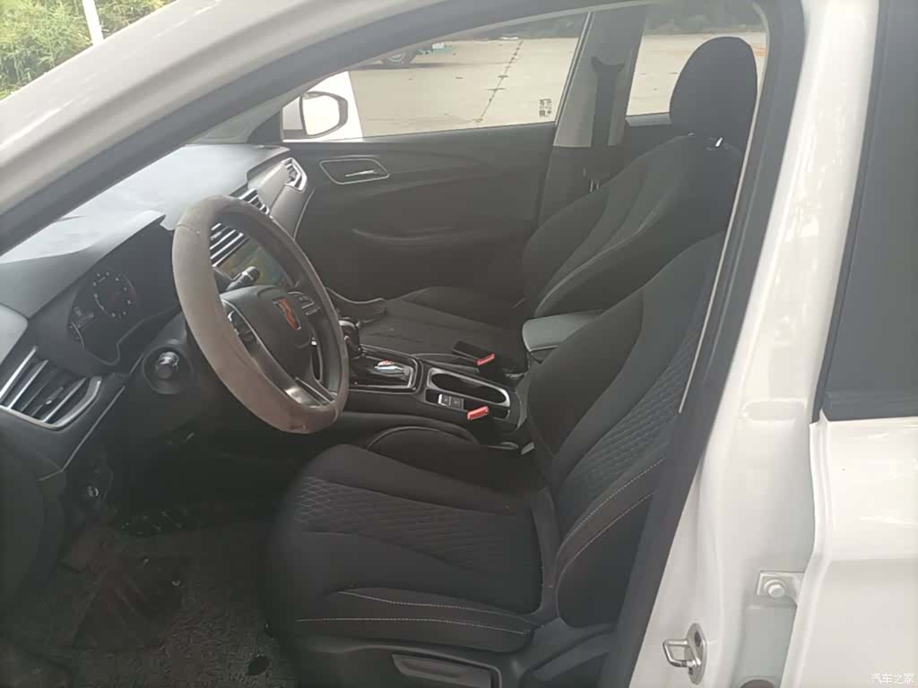 Roewe i5, 2021 15