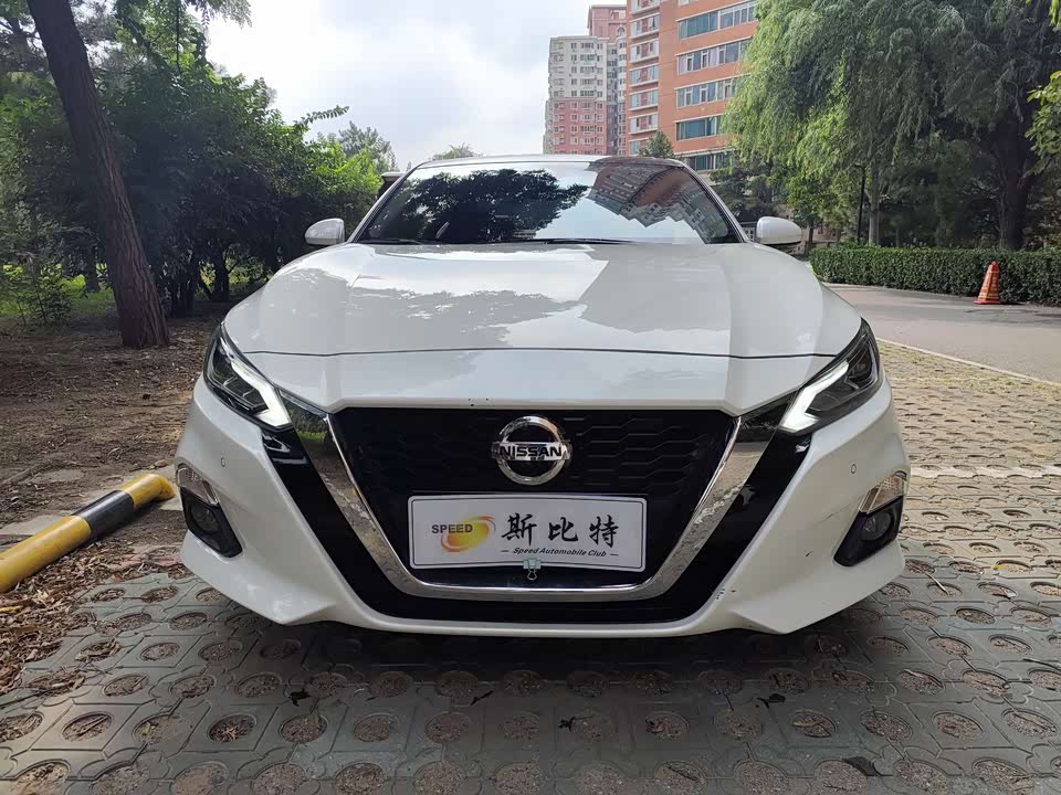 Nissan Teana Nissan Teana
