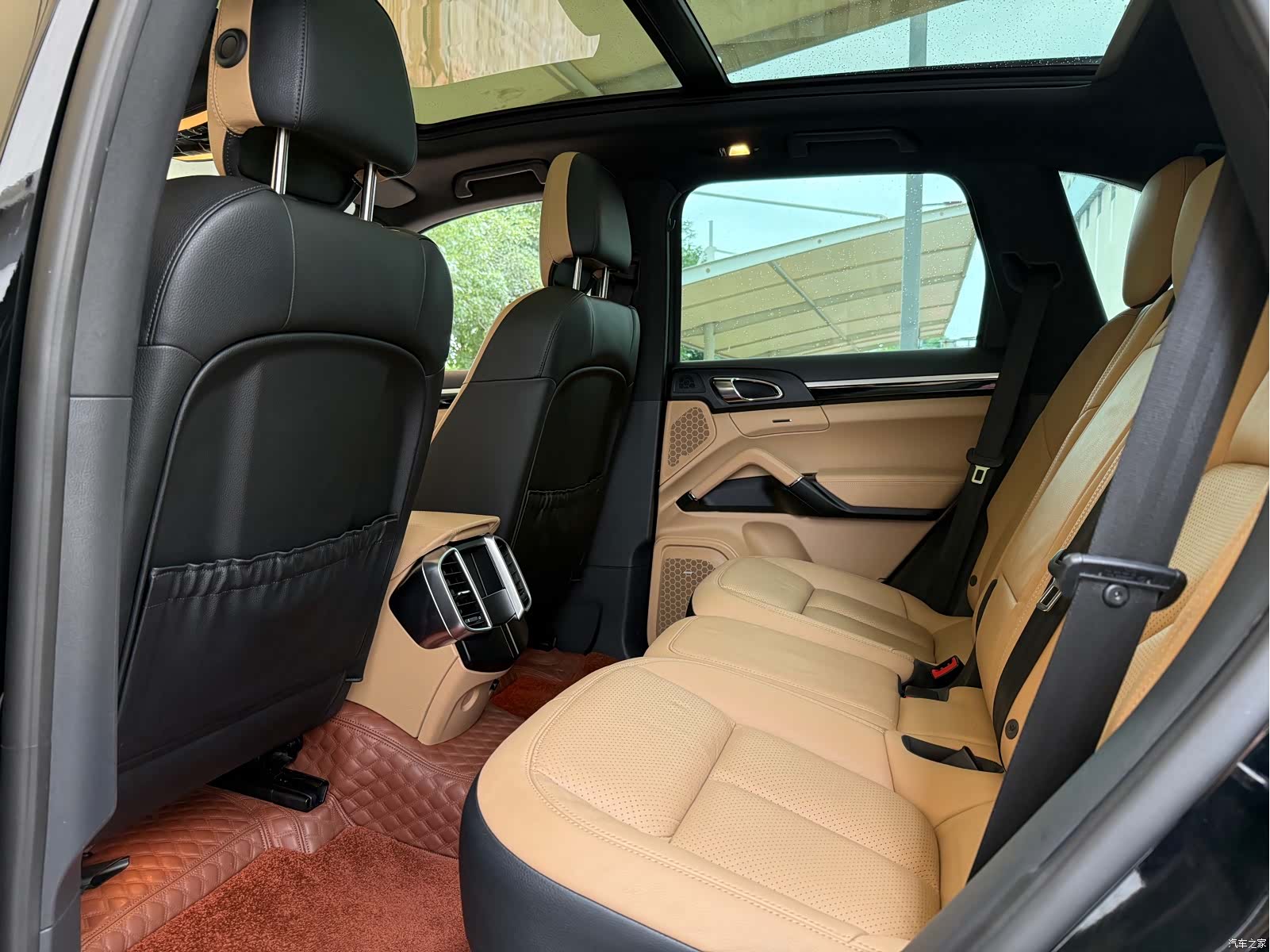 Porsche Cayenne, 2017 9
