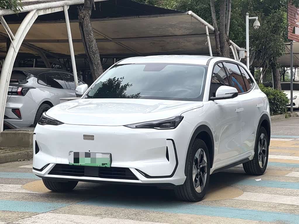 Geely Galaxy E5
