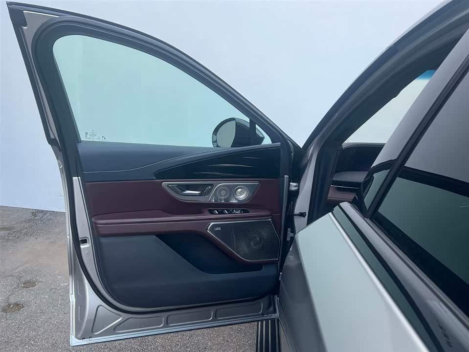 Lincoln Navigator