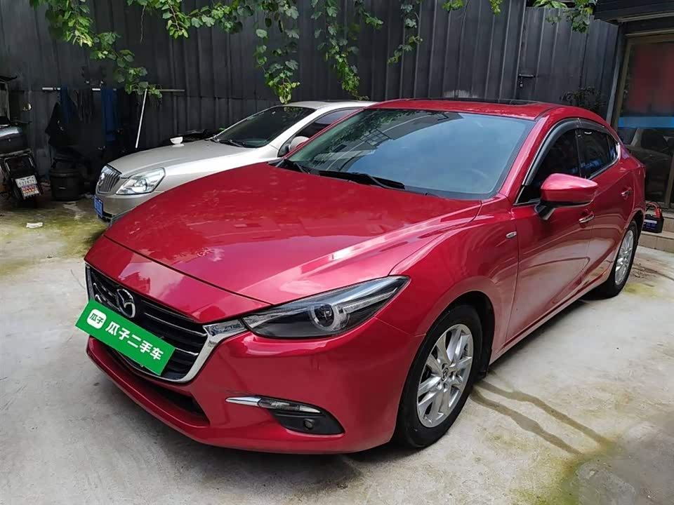 Mazda 3 Angkesaila
