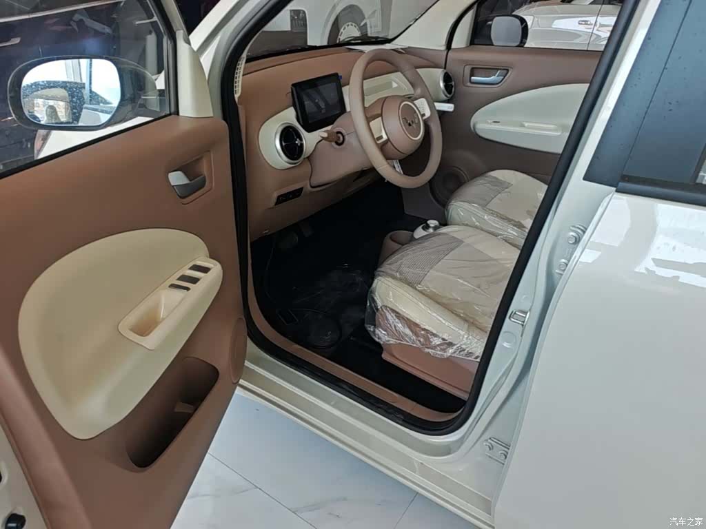 Wuling MINIEV, 2026 16