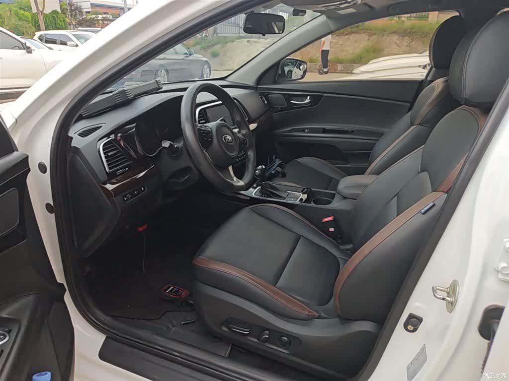 Kia GLS, 2020 15