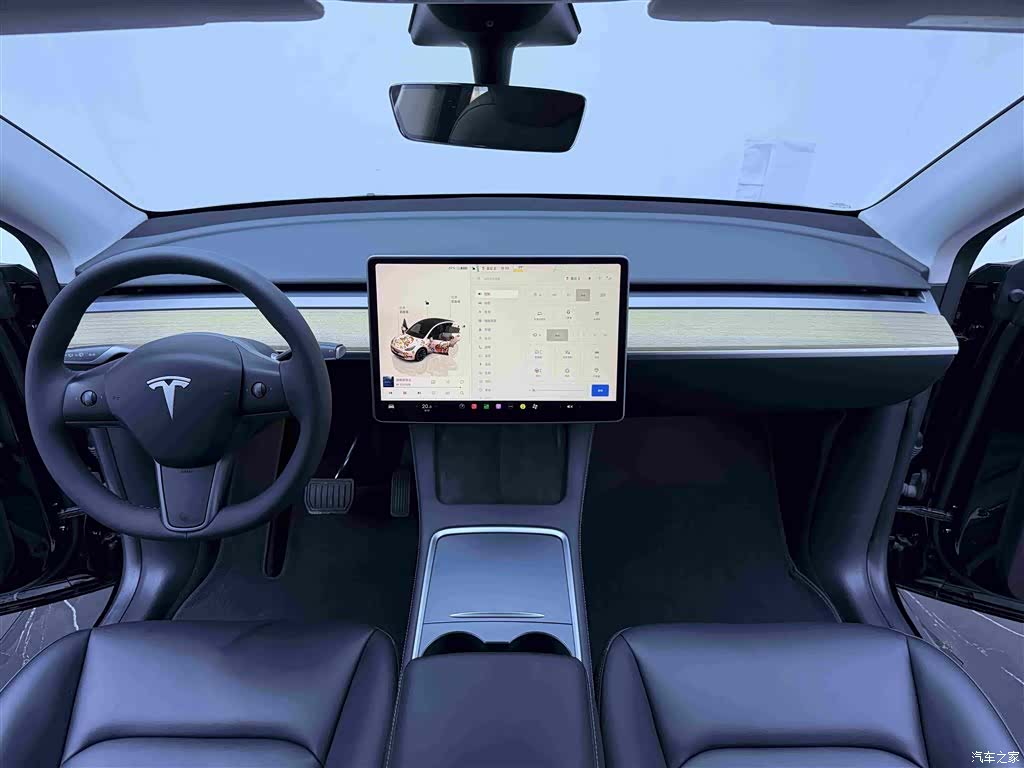 Tesla Model Y, 2023 16