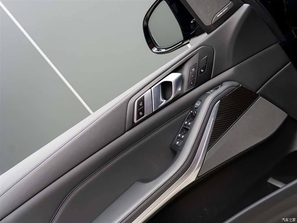 BMW X5, 2022 8