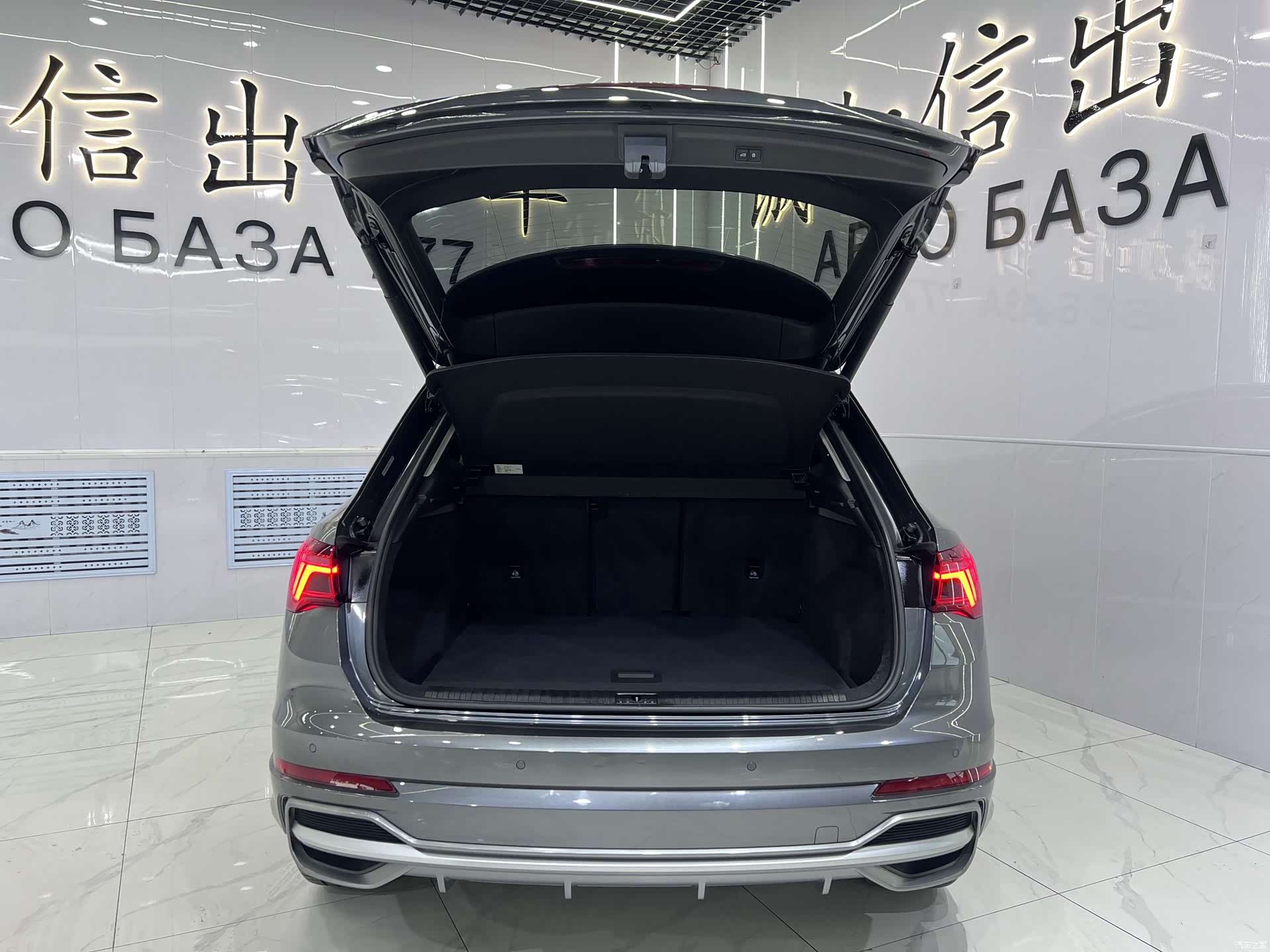 Audi Q3, 2022 18
