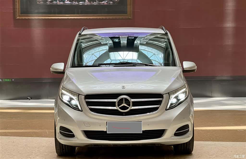 Mercedes-Benz V-Class, 2020 6
