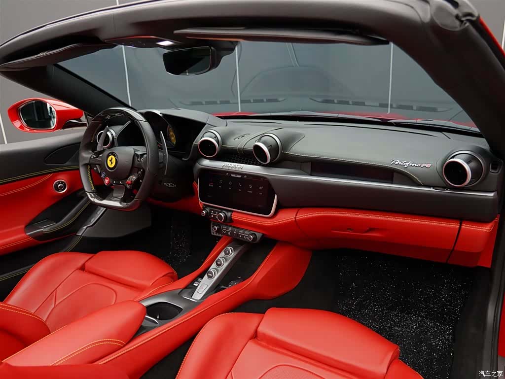 Ferrari Portofino, 2023 17