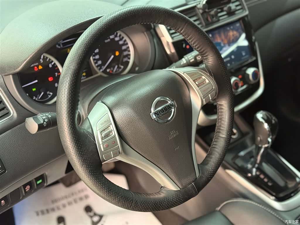 Nissan Tiida, 2022 13