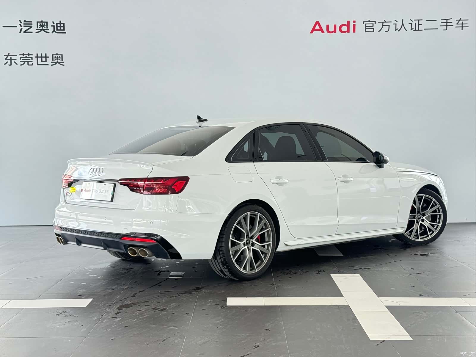 Audi S4, 2022 все фото