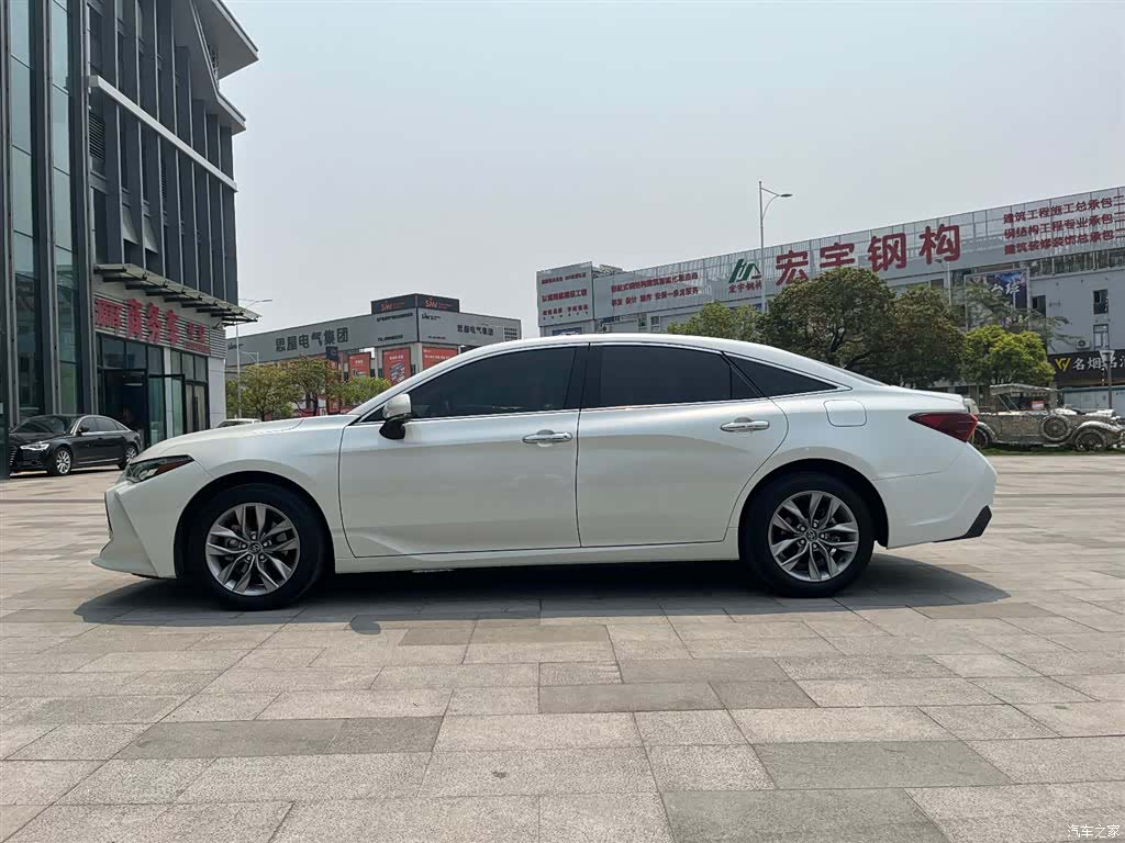 Toyota Avalon, 2020 7