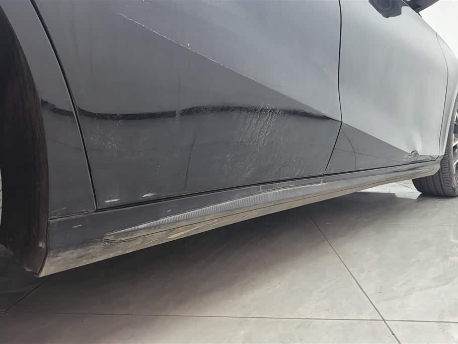 Trumpchi Shadow Leopard