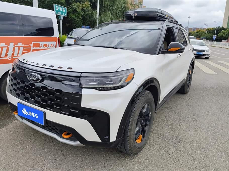 Ford Explorer Ford Explorer