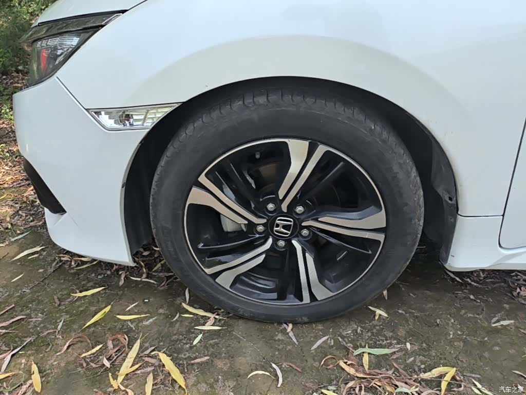 Honda Civic, 2018 23