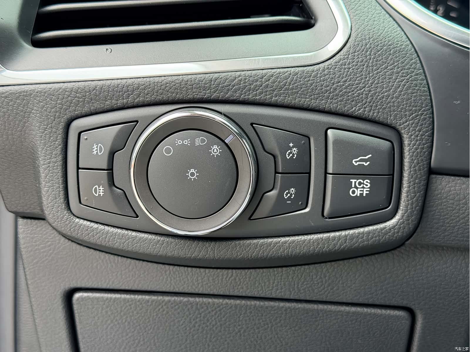 Ford Edge, 2020 24