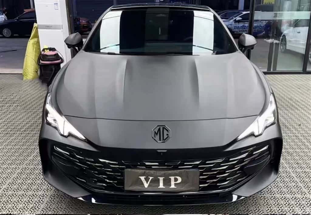 MG MG7