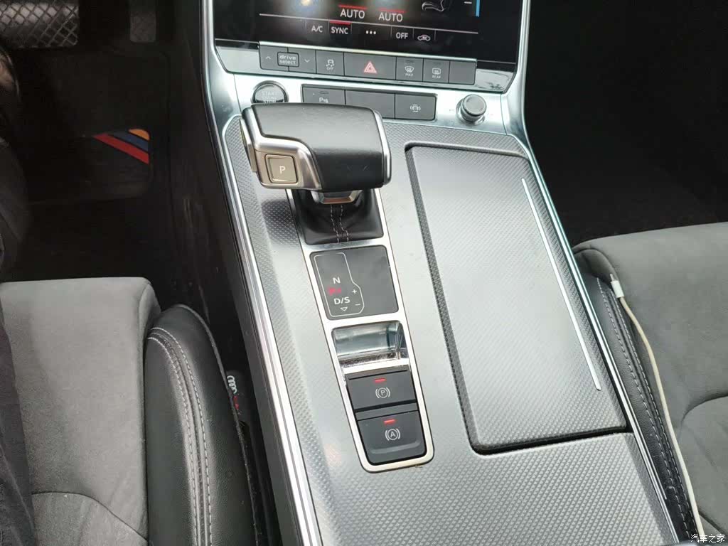 Audi A6L, 2022 7