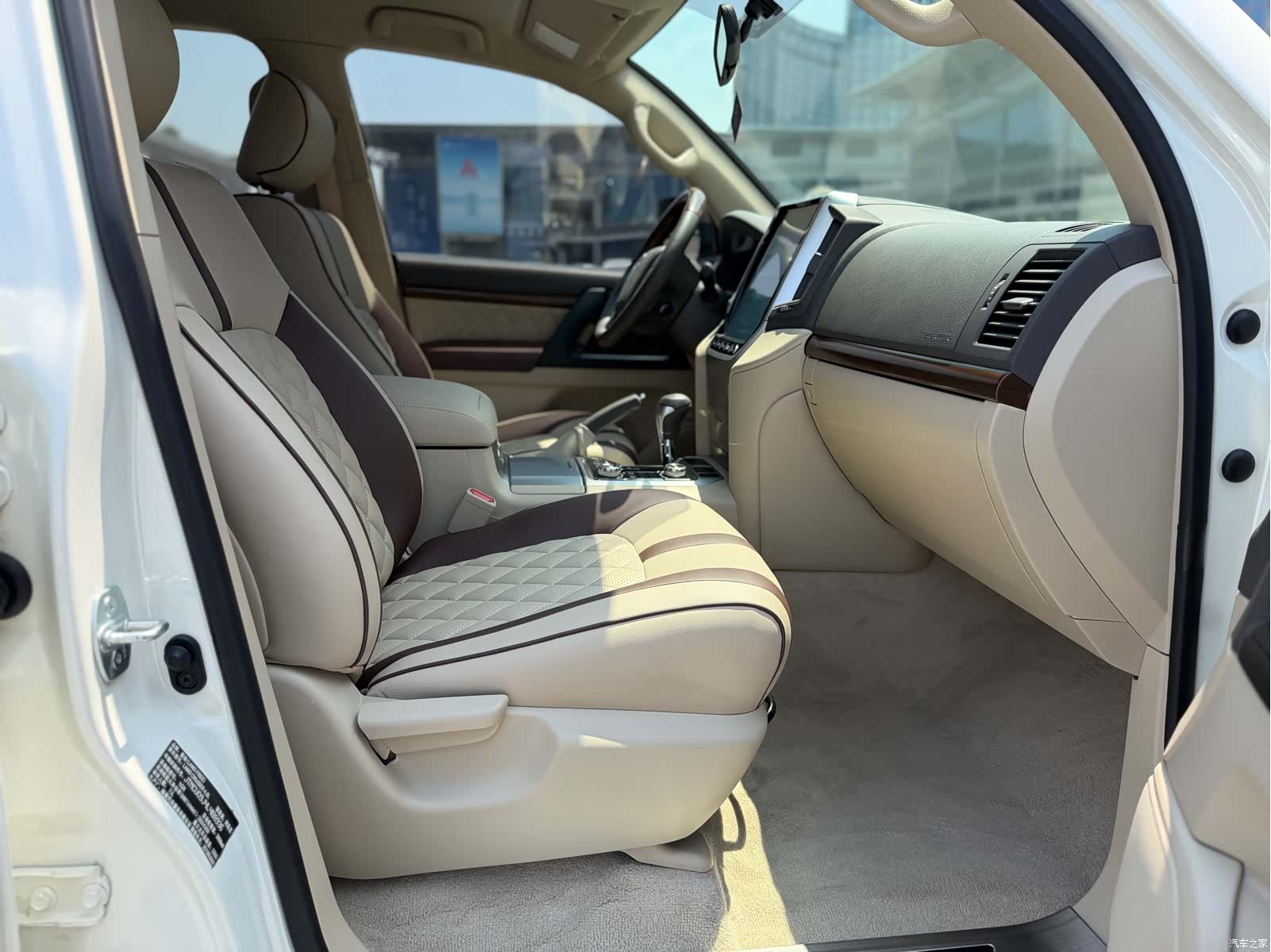 Toyota Land Cruiser, 2020 12