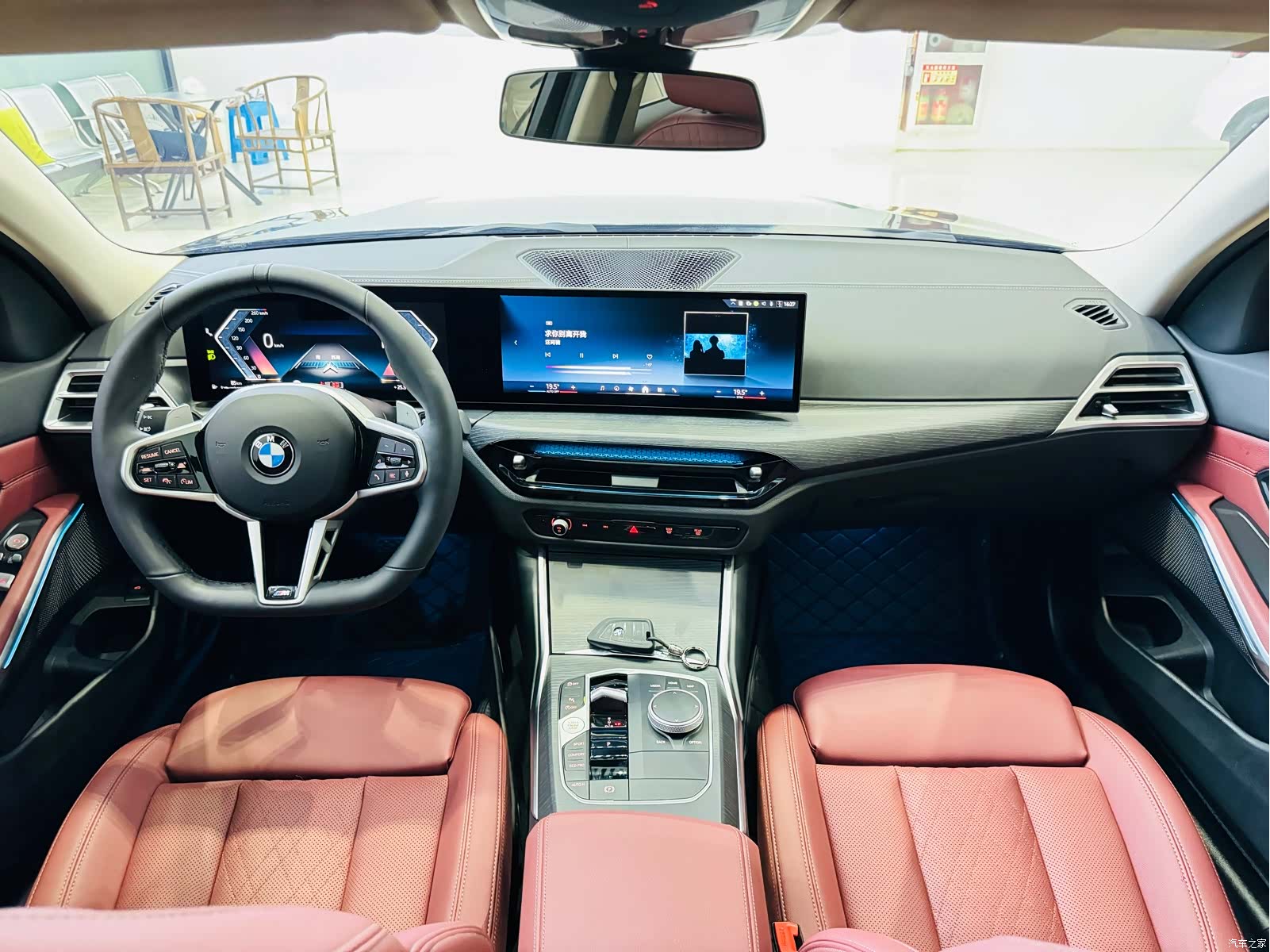 BMW 3 Series, 2024 10