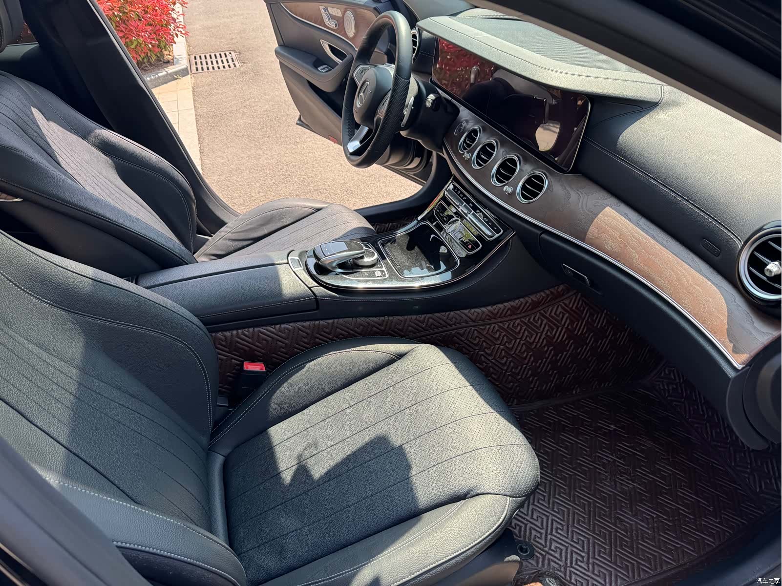 Mercedes-Benz E-Class, 2017 13