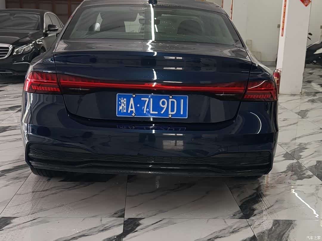 Audi A7L, 2024 4