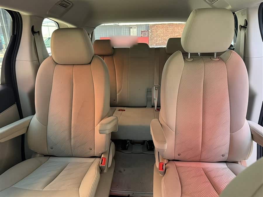 Buick GL8 2023, фото 20