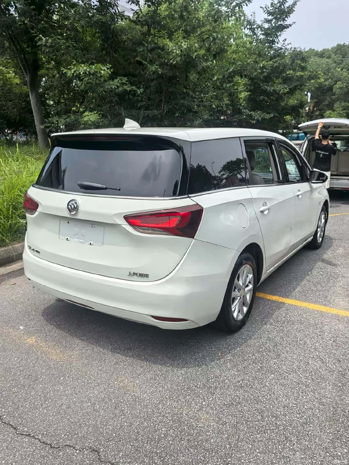 Buick GL6, 2017 все фото