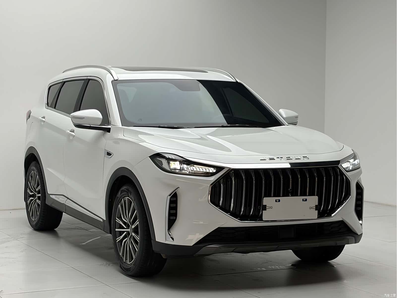 Jetour X70, 2023 3