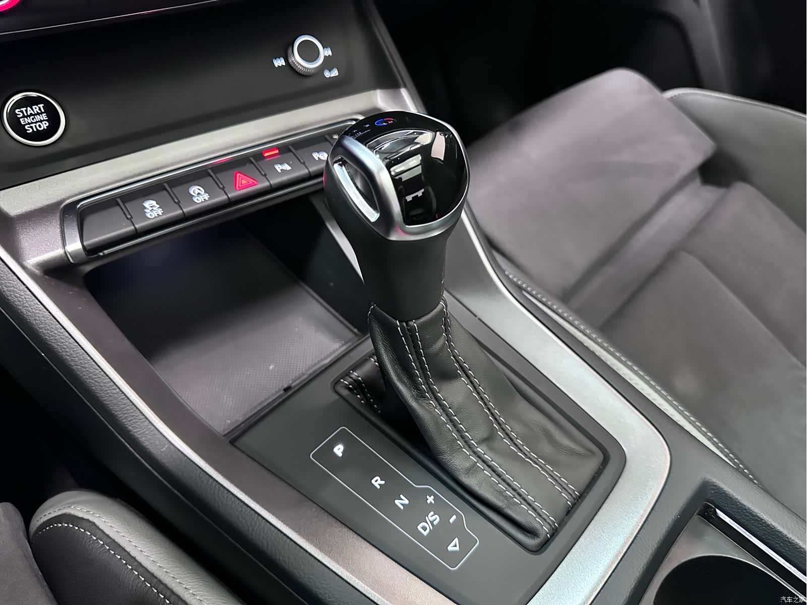 Audi Q3, 2023 18
