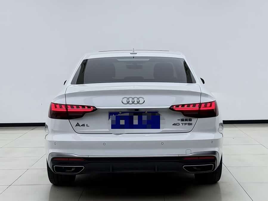 Audi A4L 2024, фото 9
