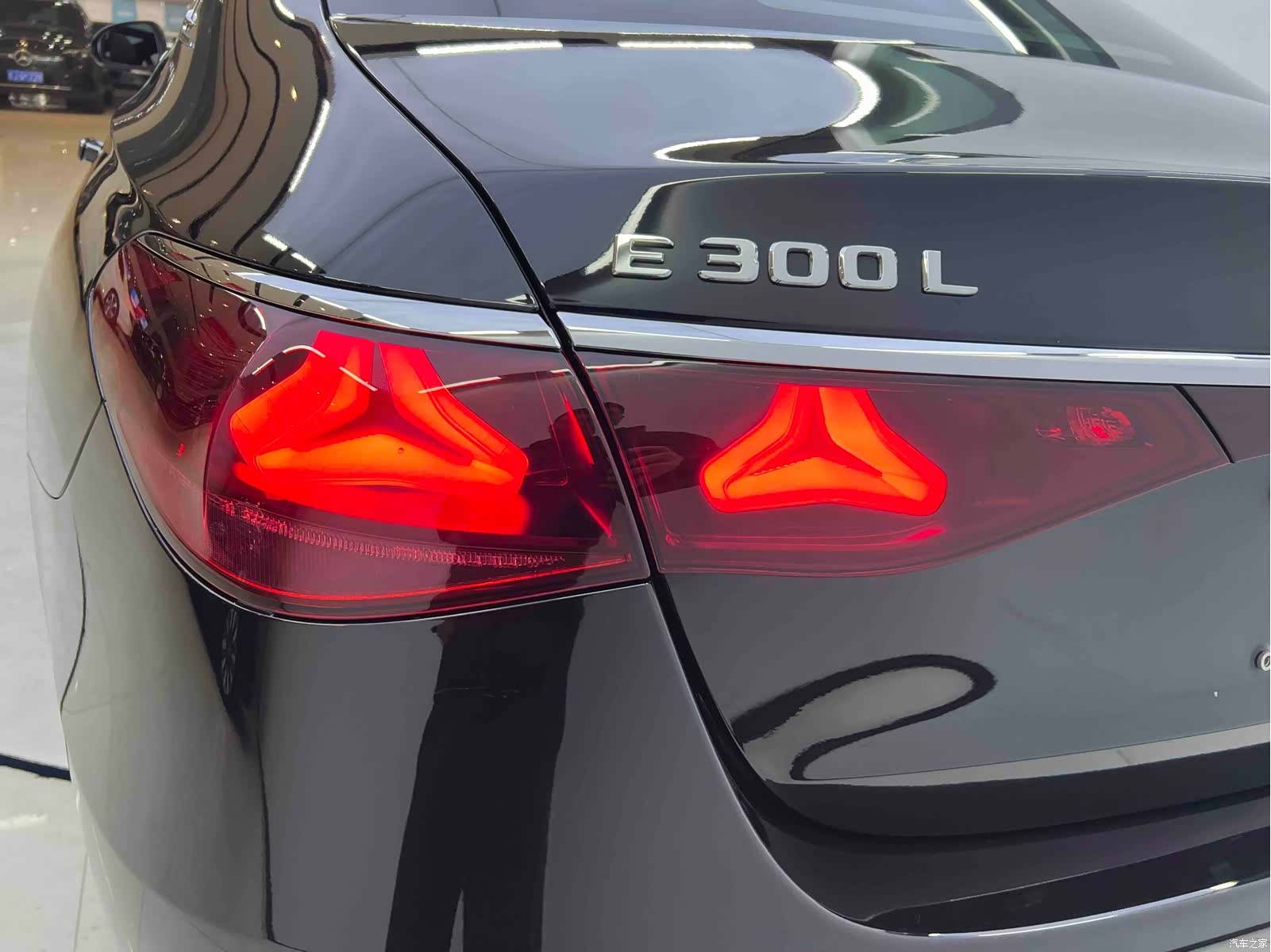Mercedes-Benz E-Class, 2024 8